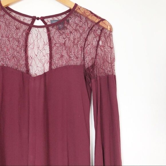 🏝Kendall & Kylie | Burgundy Lace Dress - Picture 3 of 7
